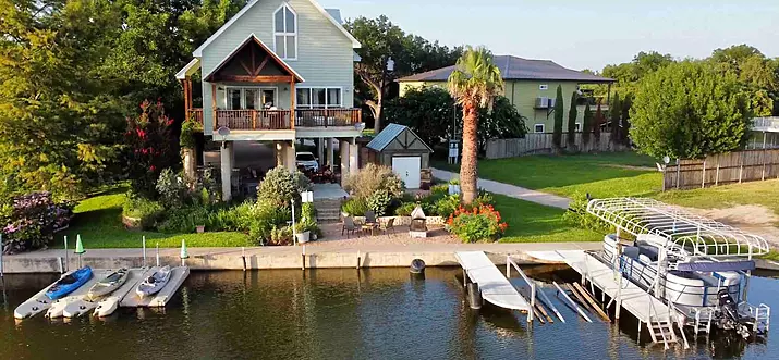 Top 14 Vacation Rentals In Kingsland, TX