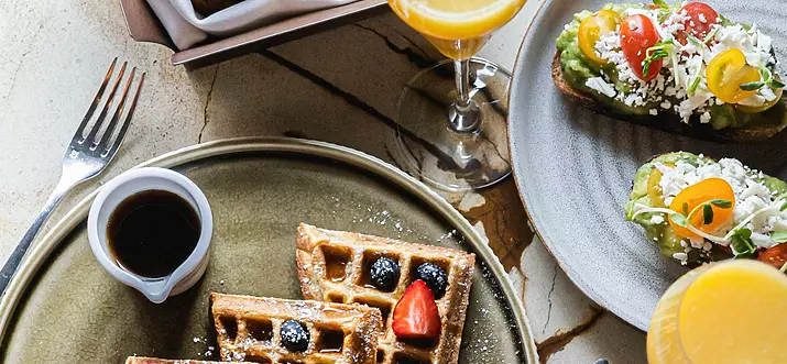 15 Best Toronto Hotels Near Rogers Centre In Canada