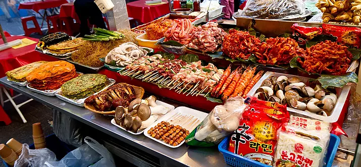 7 Best Night Markets In Seoul, South Korea