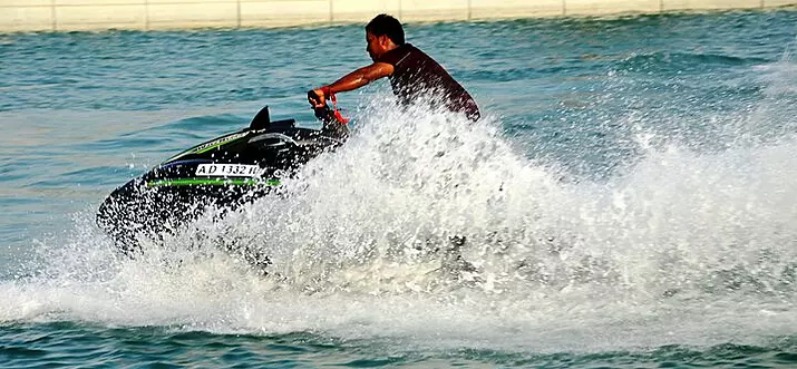 Top 8 Water Sports And Activities In Abu Dhabi, UAE