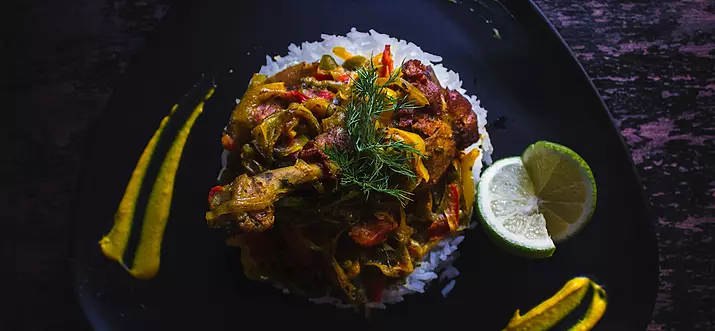 10 Handpicked Halal Restaurants In Toronto, Canada