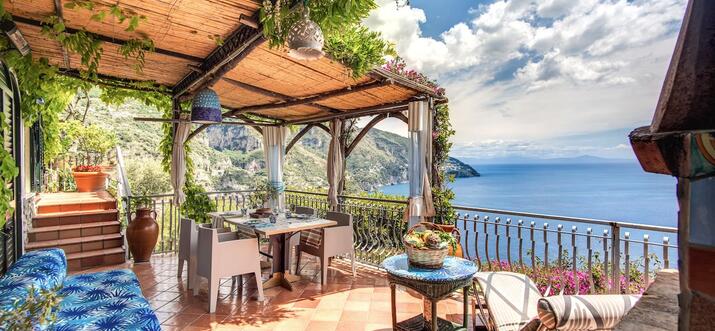 luxury villas in positano