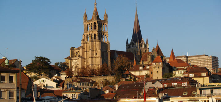 10 Meilleurs endroits pour manger à Lausanne: petite ville avec d'excellents choix