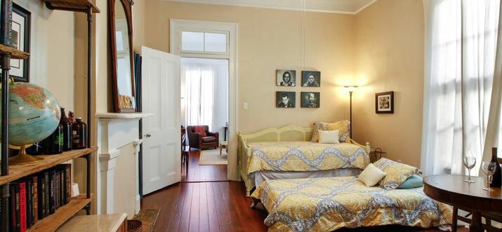 vrbo new orleans magazine street