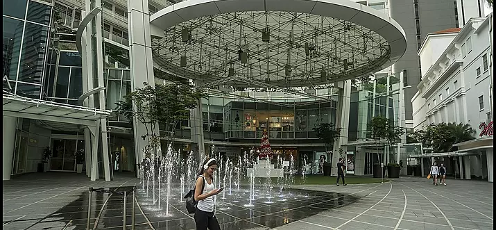10 Best Fountains In Singapore
