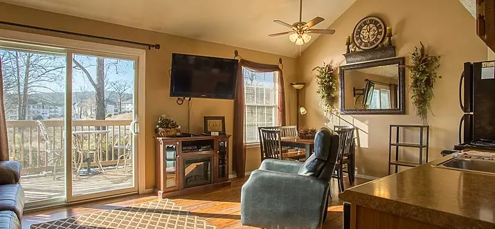 10 Best Pet-Friendly Vrbo Vacation Rentals In Branson, Missouri