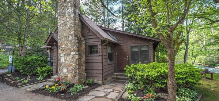 vrbo gatlinburg on river