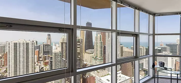 9 Best Vrbo Vacation Accommodations In Chicago's Magnificent Mile