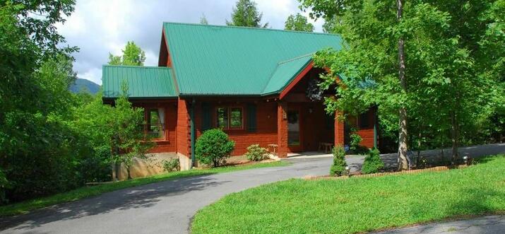 vrbo cedar falls pigeon forge