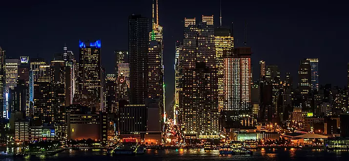 10 Best Waterfront Dining Spots In New York City