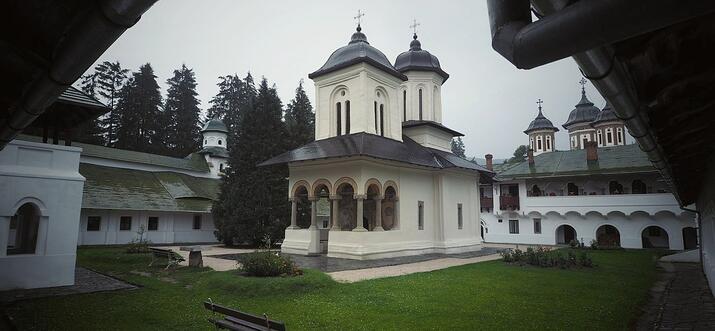 things to do in sinaia