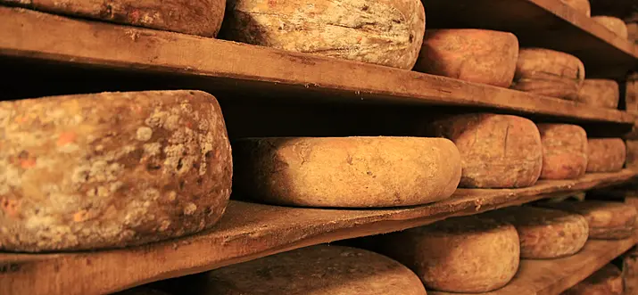 What To Buy Near Lake Como, Italy