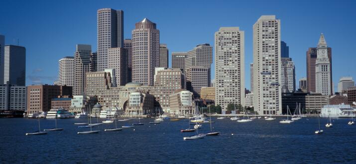 S'éclater après la tombée de la nuit: 8 meilleures choses à faire la nuit à Boston, MA
