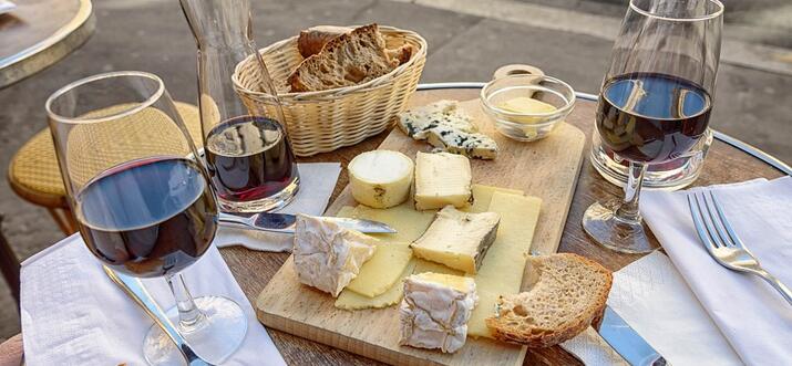 24 hour restaurants in paris