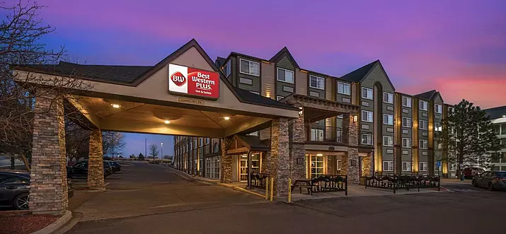 14 Places To Stay In Colorado Springs, Colorado