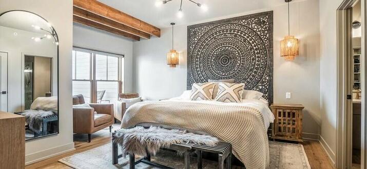 places to stay in holland mi