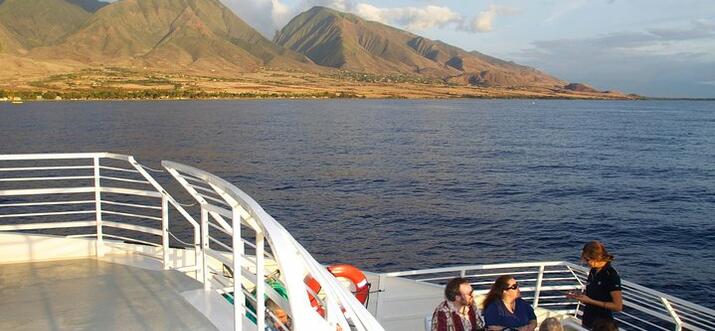 dinner cruise in maui