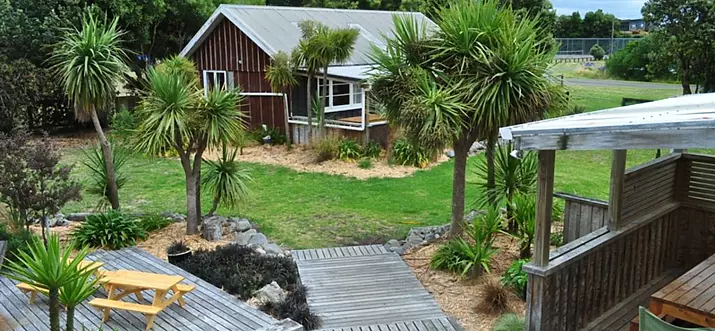 Top 10 Bookabach Holiday Homes On Waitarere Beach, New Zealand