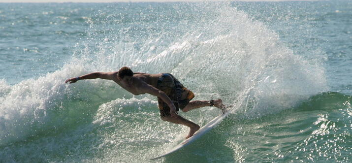 surf spots in france