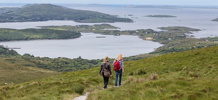 hiking in ireland