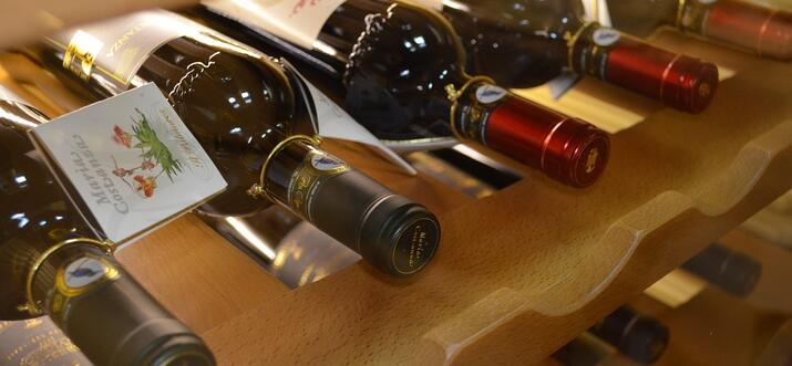 wine bars in budapest