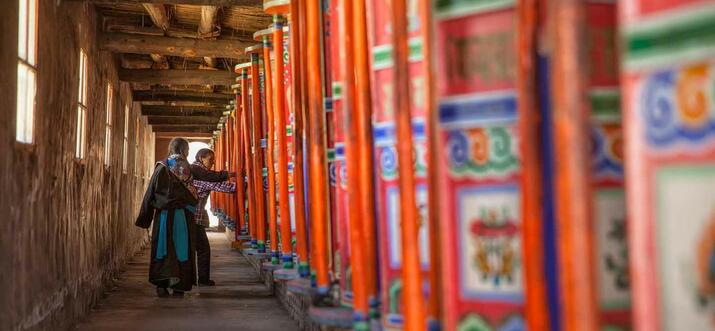 monasteries in lhasa
