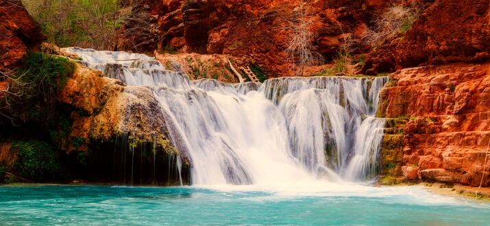 waterfall hikes in az