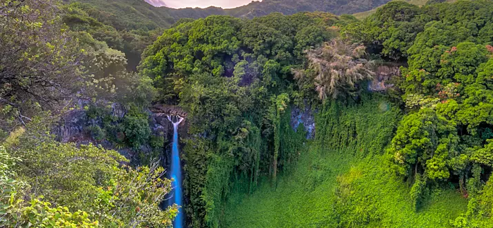 Top 10 Waterfall Hikes In And Around West Maui Mountains, Hawaii