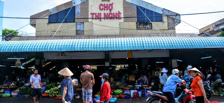 9 Best Street Food Markets In Vietnam