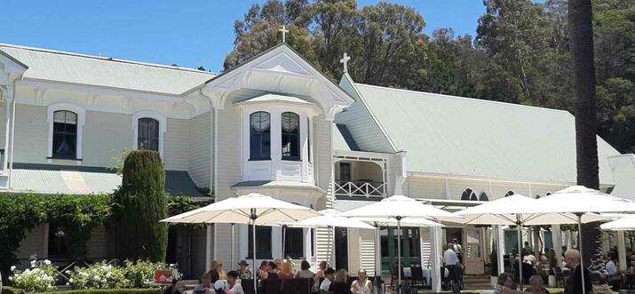 wine tours in hawkes bay