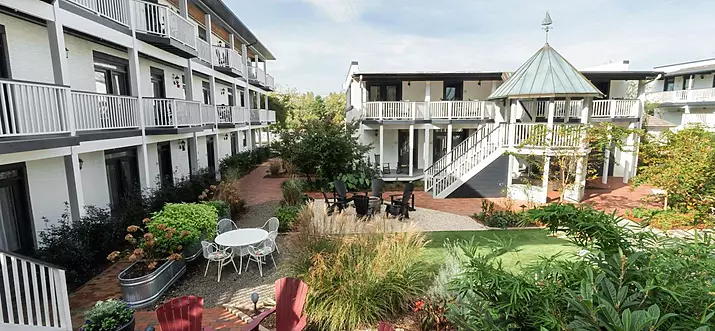 10 Best Pet-Friendly Hotels In Wilmington, North Carolina