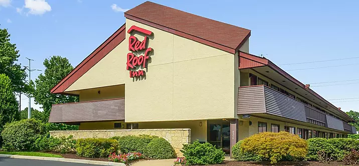 Top 12 Pet-Friendly Hotels In Richmond, Virginia