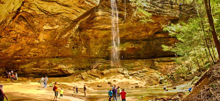 12 Choses intéressantes à faire à Hocking Hills, Ohio