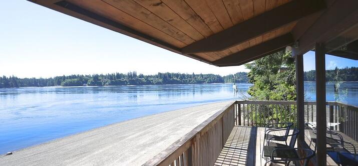 Let These 7 Vrbos In Union, WA Take Care Of Your Sleep Needs