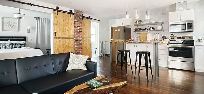 Top 10 Airbnbs Near Niagara Falls, USA