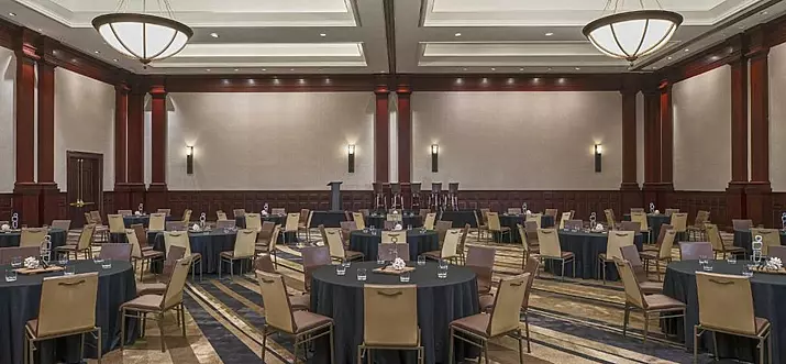 Top 10 Hotels With Balconies In Fort Worth, Texas