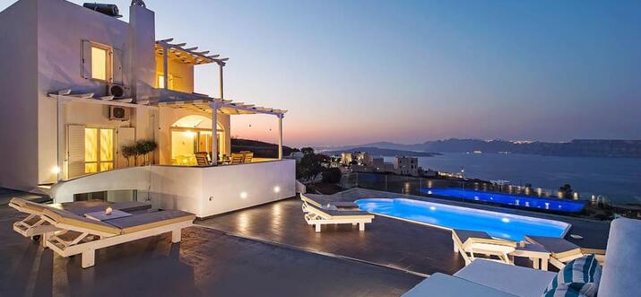 11 Villas Airbnb Santorini à prix ridicule qui valent le coup