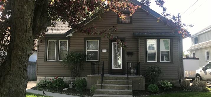 vrbo canada