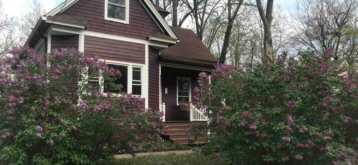 airbnb columbia mo