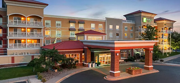 Top 8 Themed Hotels In Minnesota, USA