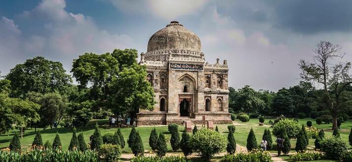 10 Best Places To Visit When In Colorful Delhi