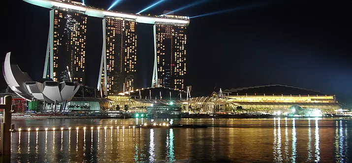 On Air Or Underwater: 9 Unique Restaurants Around The World