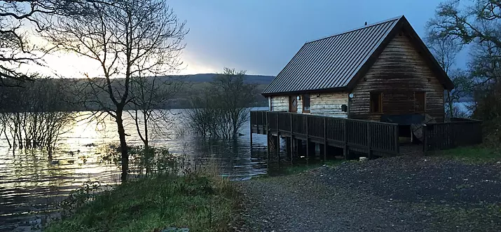 Top 10 Log Cabin Rentals With Hot Tubs In Scotland