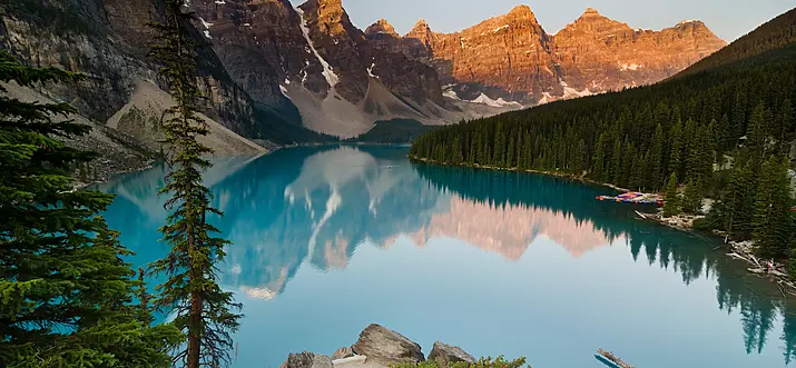 10 Beautiful Lakes In Alberta, Canada