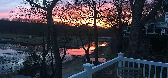 10 Best Airbnb Vacation Rentals In Warwick, Rhode Island