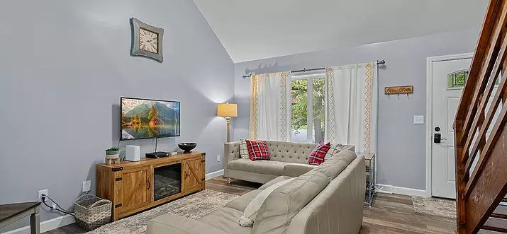 10 Best Airbnb Vacation Rentals In Fletcher, North Carolina