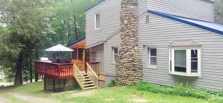 10 Best Airbnb Vacation Rentals Near Lake Wallenpaupack, Pennsylvania