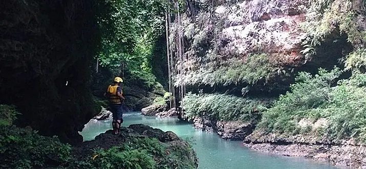 Experience The Wonders Of Green Canyon In Indonesia 