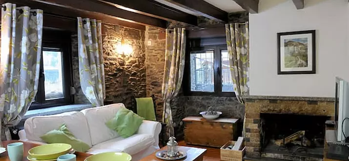 Top 10 locations de vacances Airbnb à Ax-Les-Thermes, France