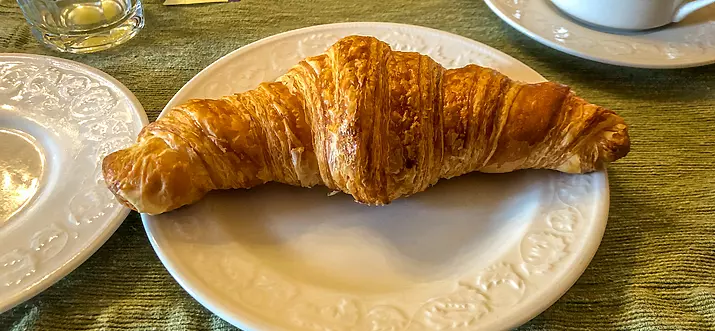 10 Must-Try Delicacies In France!